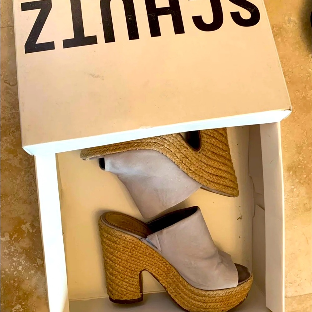 schutz mules